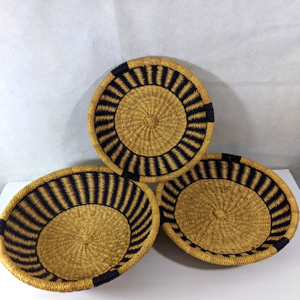 Set of 3 wall hanging baskets boho